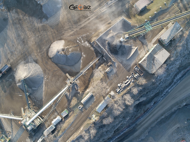 Zdjęcie składowiska kopalni z drona